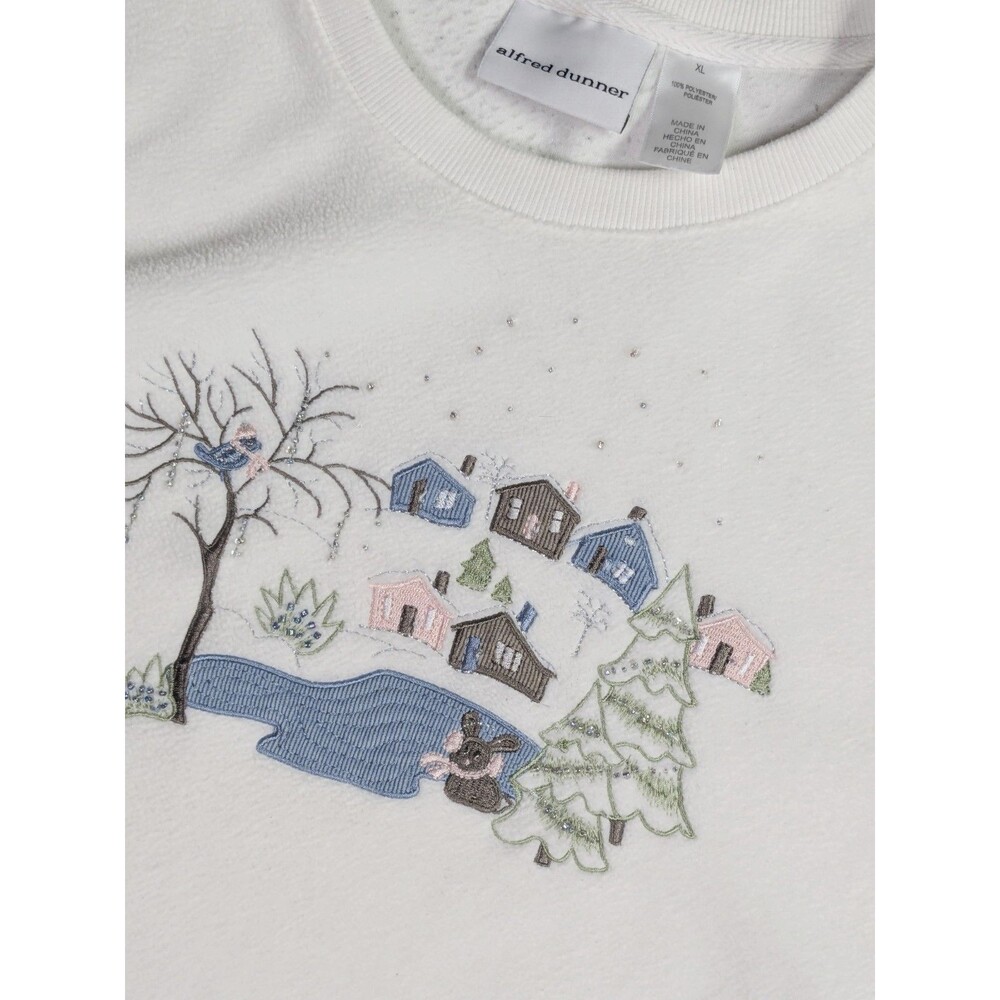 Alfred Dunner Sweatshirt Womens XL White Fleece Winter Village Embroidered Cozy